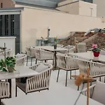 Petit Luxe 2*