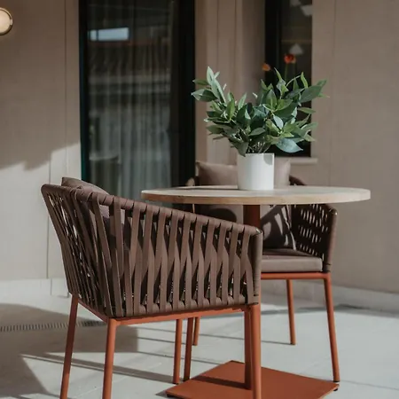 Hotel Petit Luxe 4*