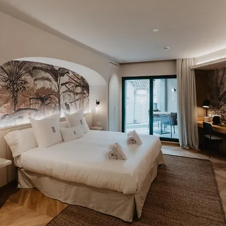 Petit Luxe 4* Terrassa
