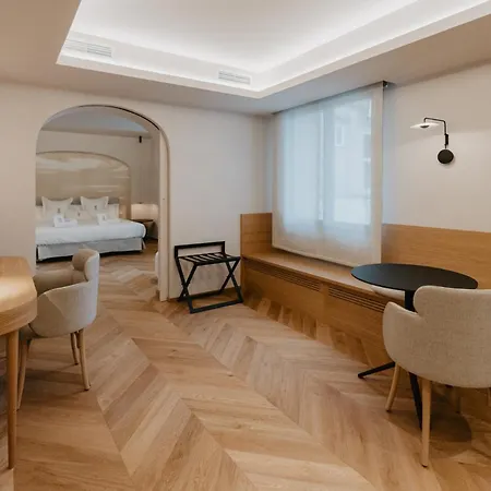 Hotel Petit Luxe