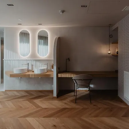Otel Petit Luxe Terrassa