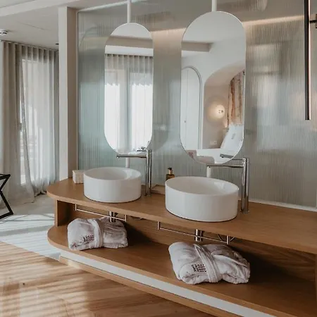 Ξενοδοχείο Petit Luxe Τεράσα