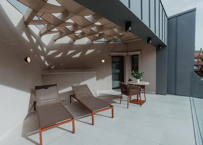 Petit Luxe Hotel